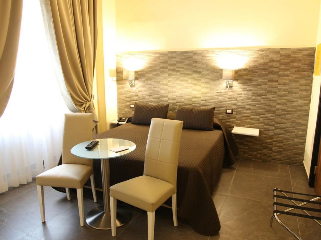 Boutique Hotel Piazza Carita Nápoly Kültér fotó