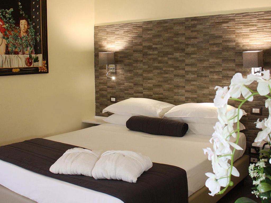 Boutique Hotel Piazza Carita Nápoly Kültér fotó